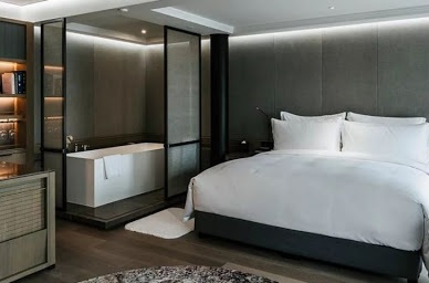 Linear light-Hotel